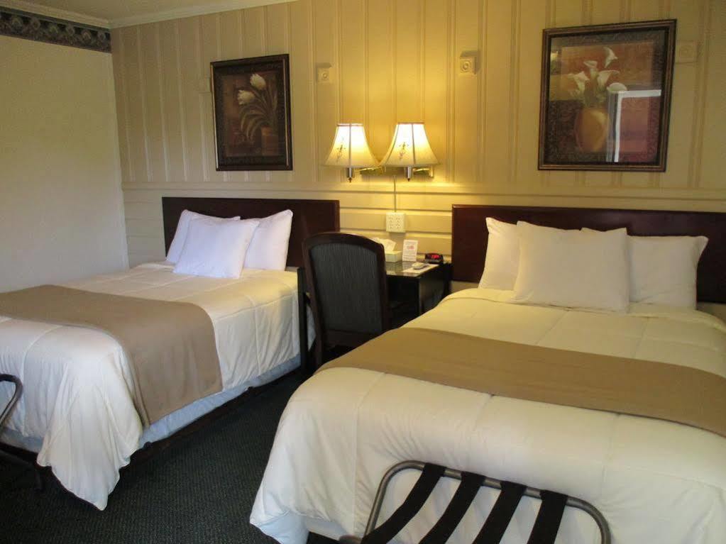 Amherst Inn - Virginia Екстериор снимка